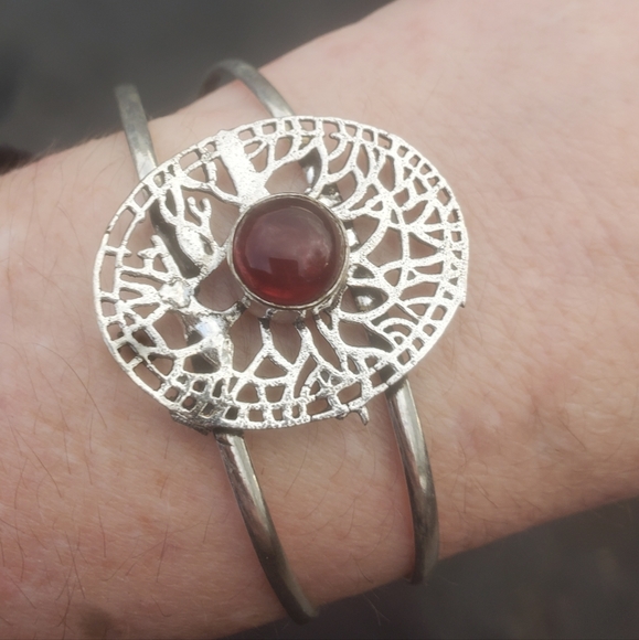 New Garnet 925 Silver Cuff Bracelet. - Picture 4 of 14